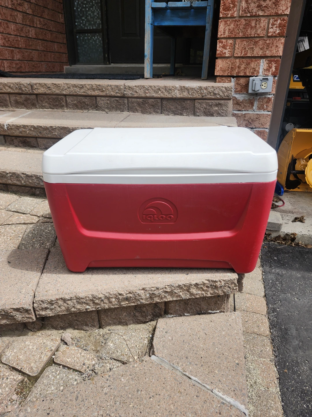 Igloo Red & White Cooler