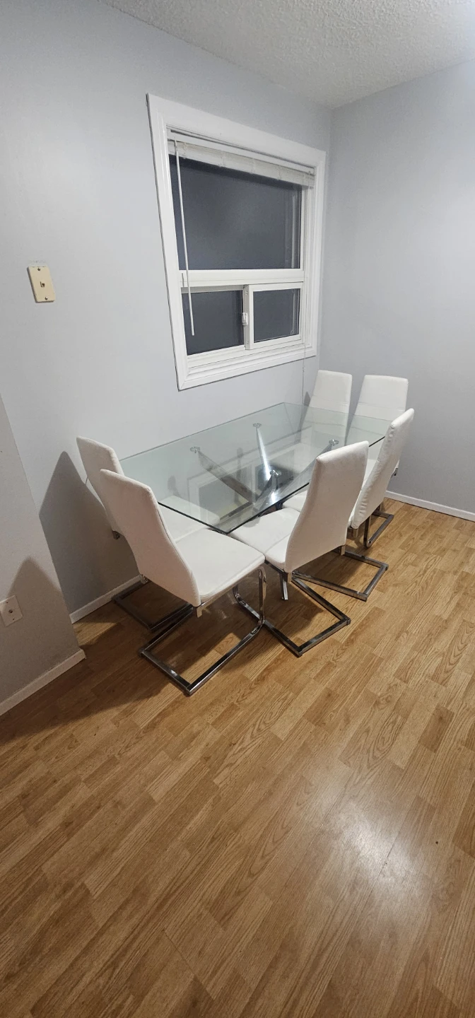 Glass Dining Table with 6 White Chairs - photo 2