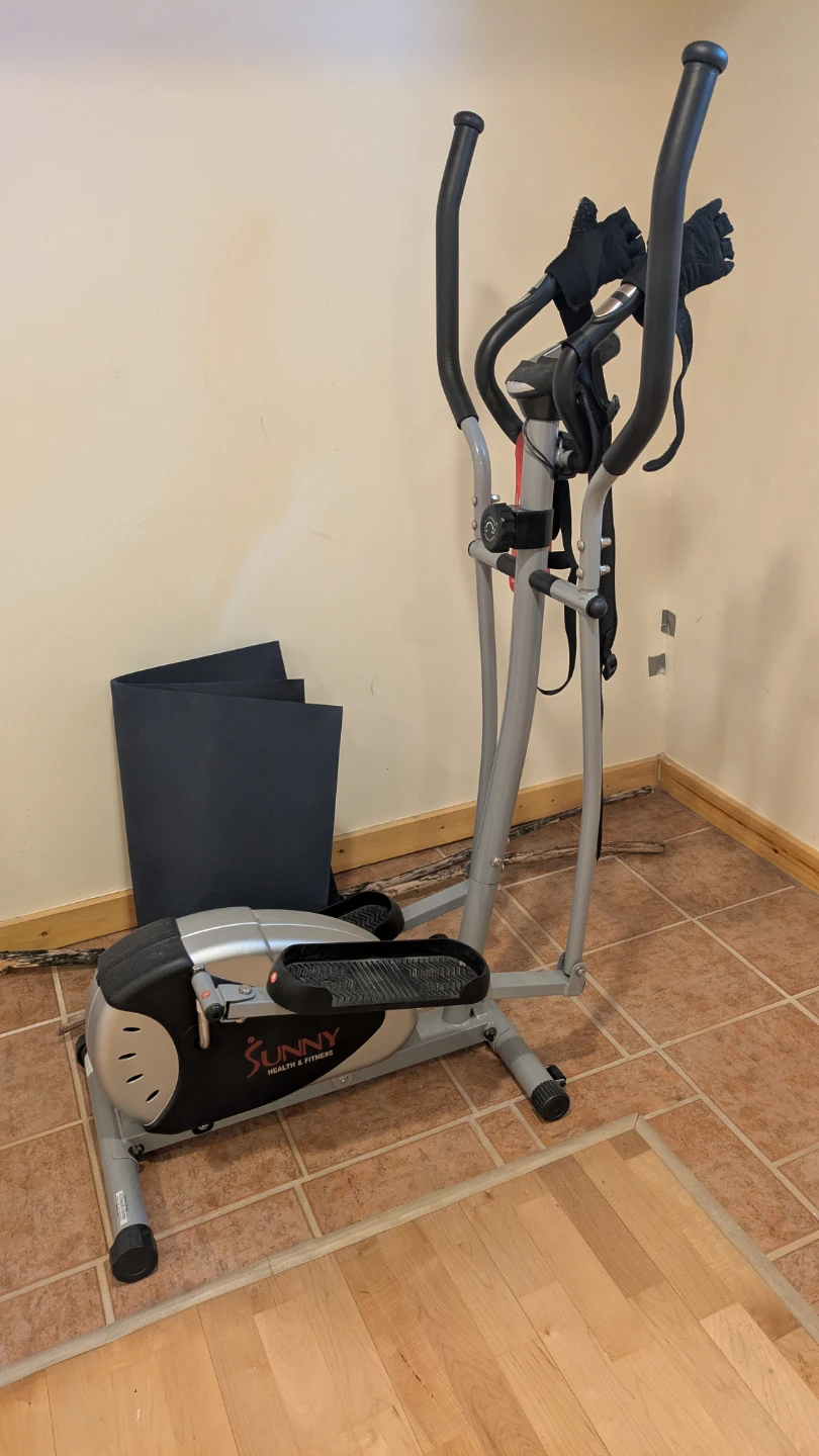 Sunny Health & Fitness Elliptical Trainer