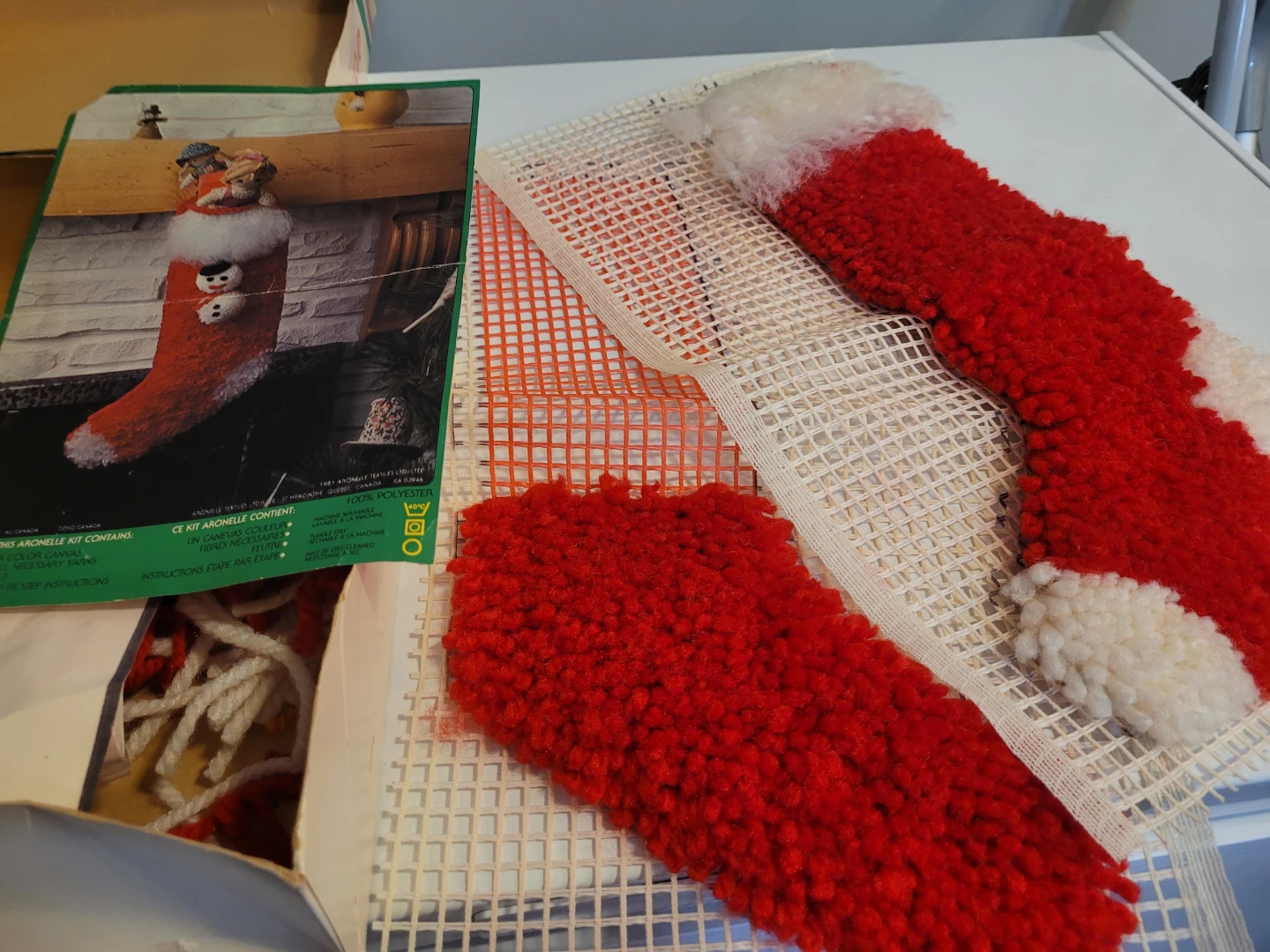 Aronelle Christmas Stocking Tufting Kit