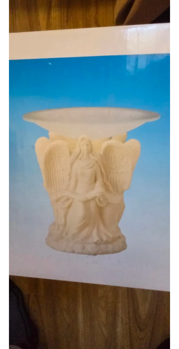 Angelic Holder w/Glass Dish