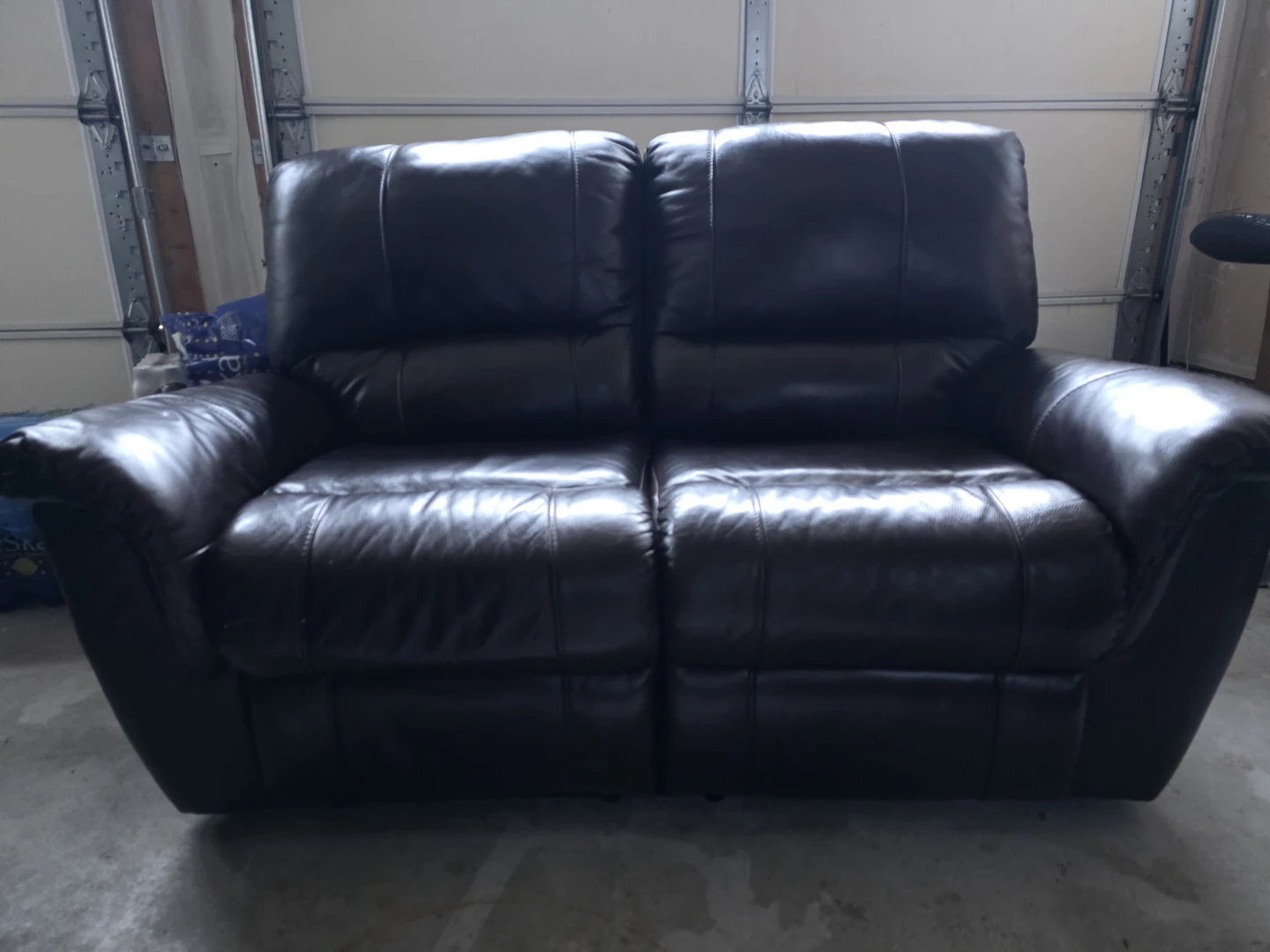 Brown Leather Double Reclining Sofa - photo 5