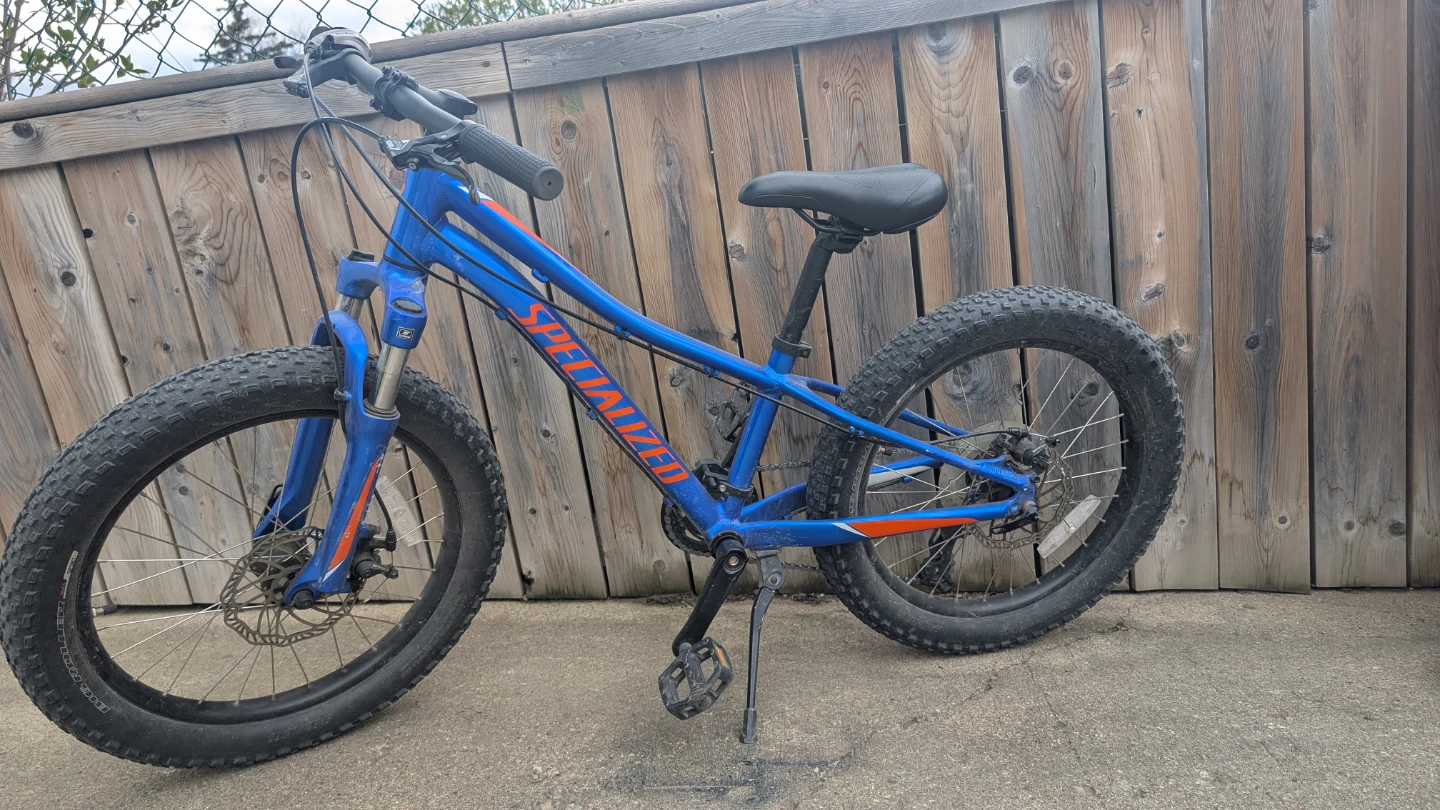 Specialized Riprock 20" kids bike