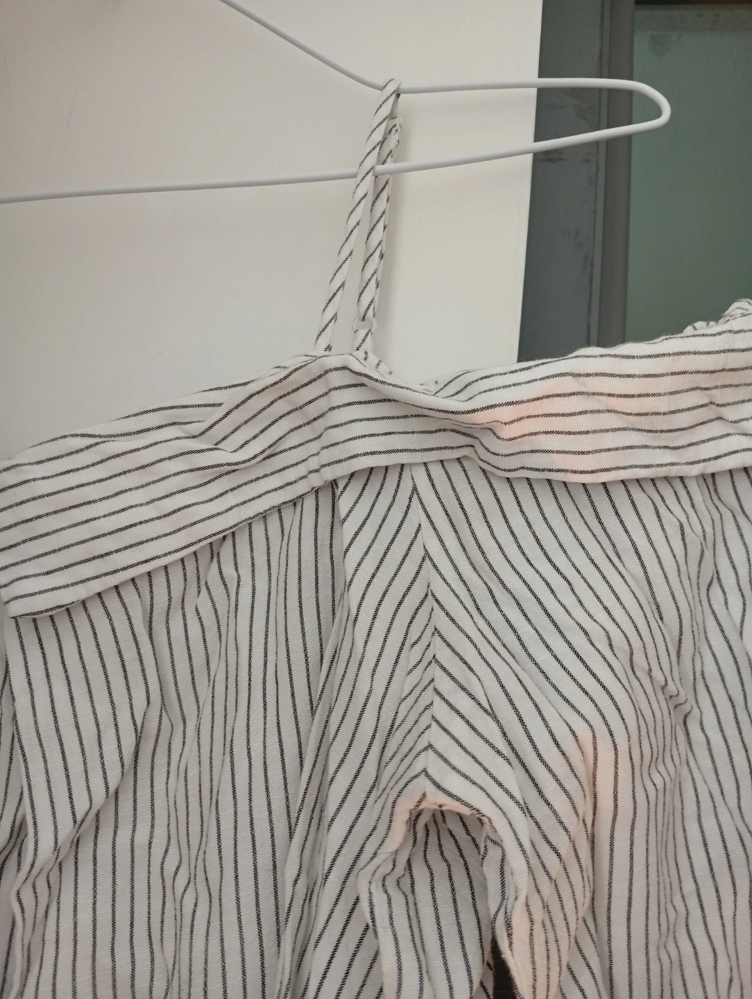 Striped Off-the-Shoulder Blouse Size S - photo 2