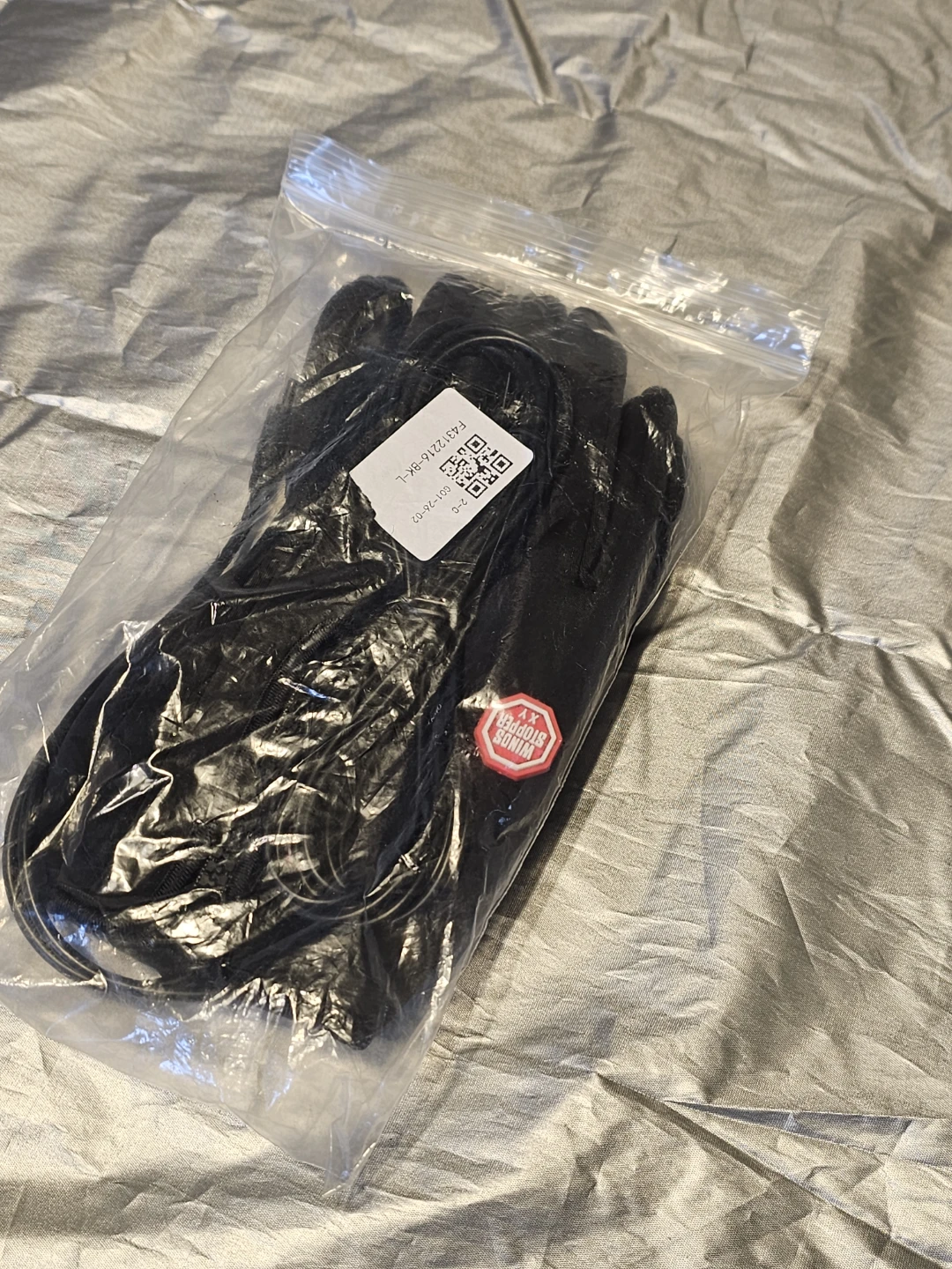 Black Winter Gloves - Size L - photo 2