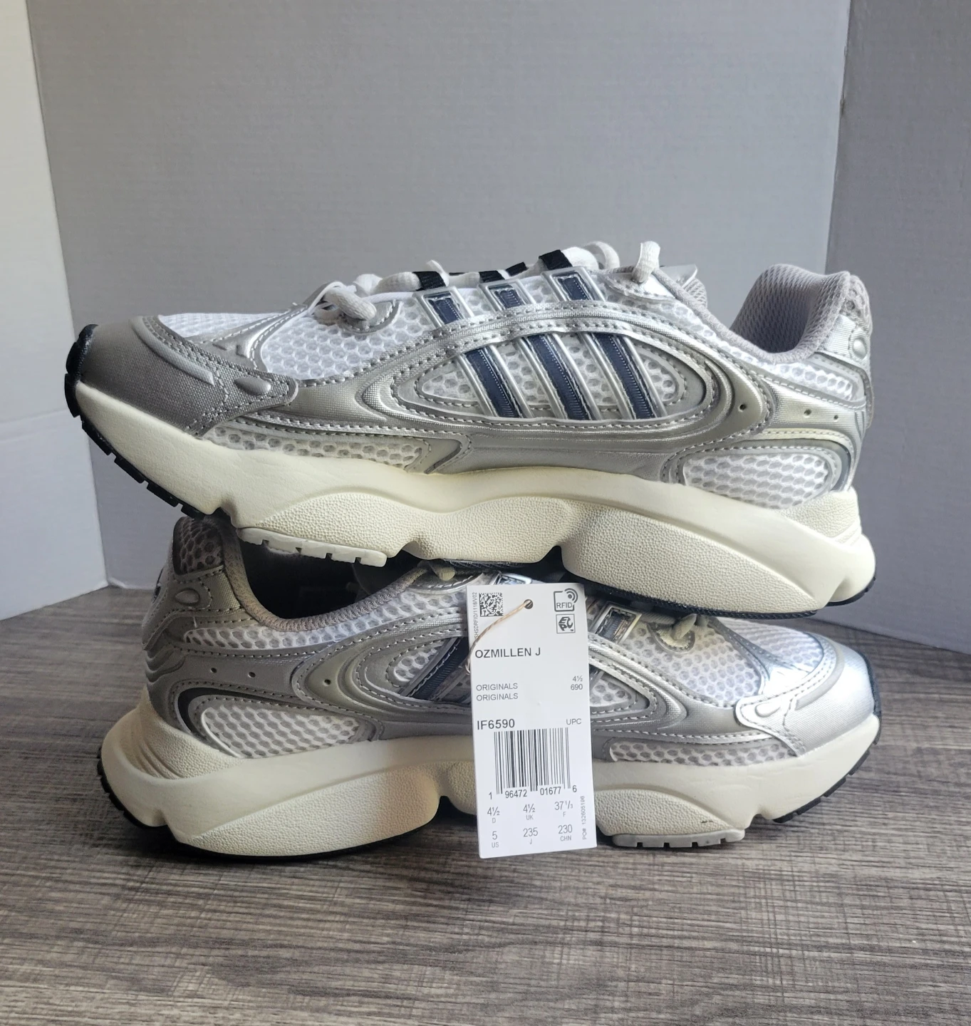 Adidas OZMILLEN J Silver White Running Shoes Size 5 Youth - photo 2