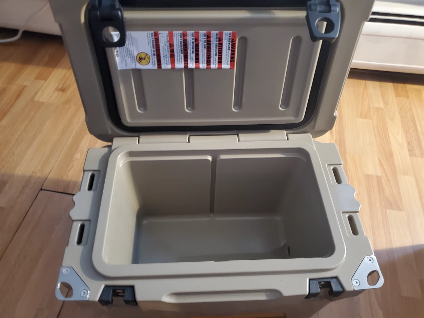 $139 AmazonCommercial Roto Molded Cooler - 20 Quart - photo 2