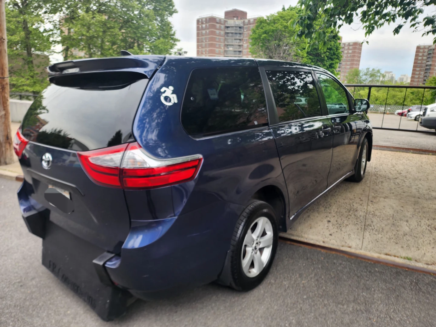 Blue Toyota Sienna Wheelchair Accessible Van - photo 4