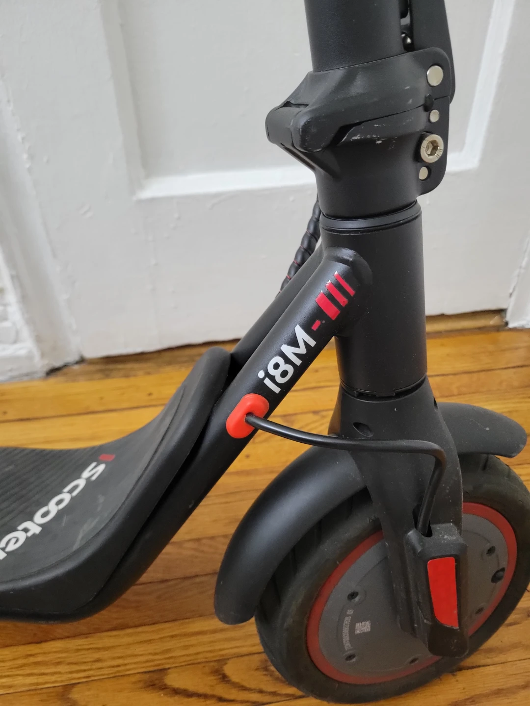 i8M Scooter - photo 3