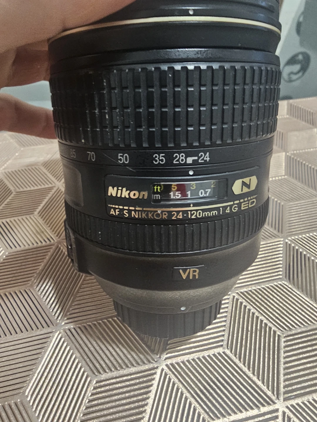 Nikon AF-S NIKKOR 24-120mm f/4G ED VR Lens - photo 3