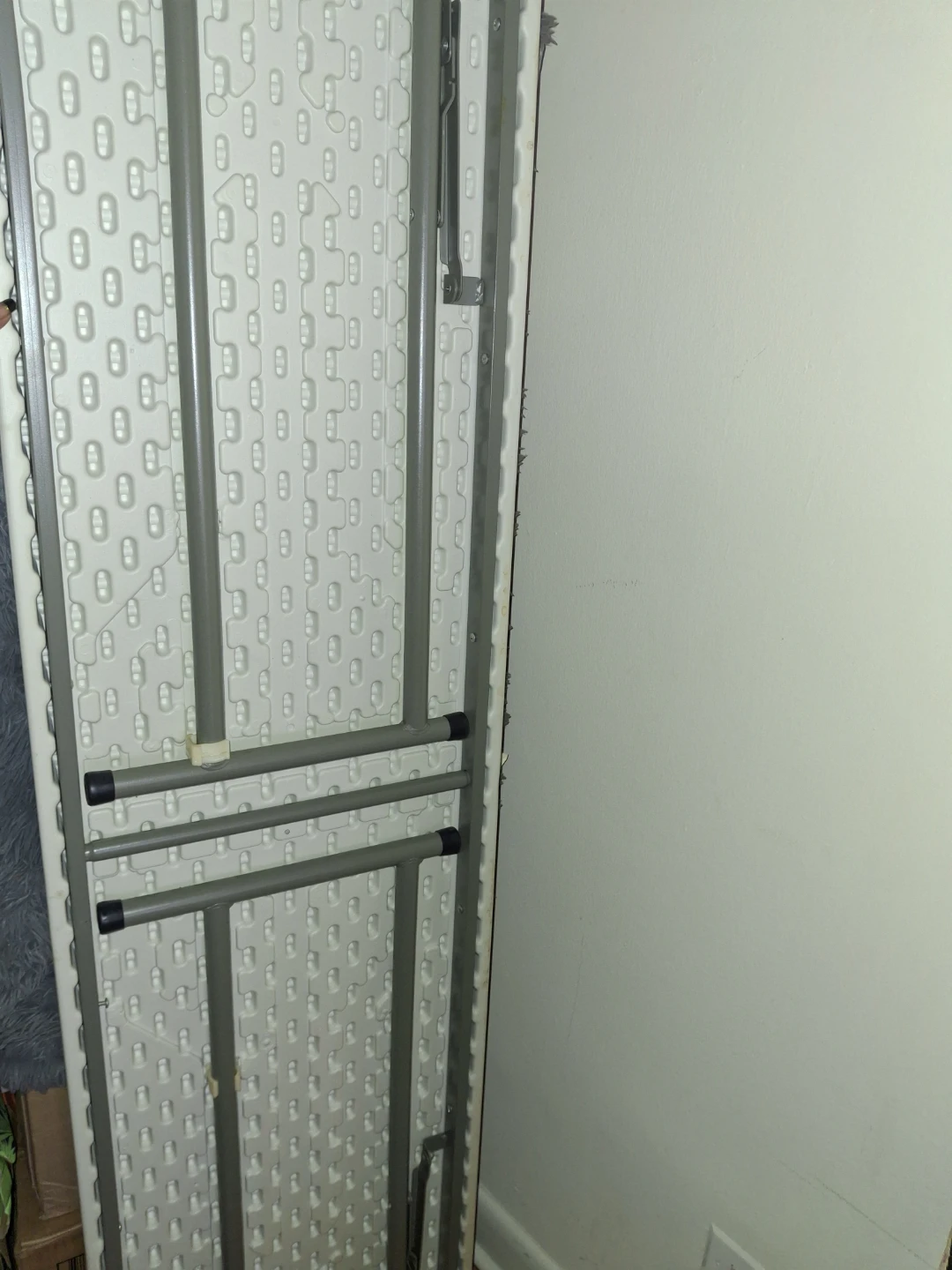 Folding Table - photo 2