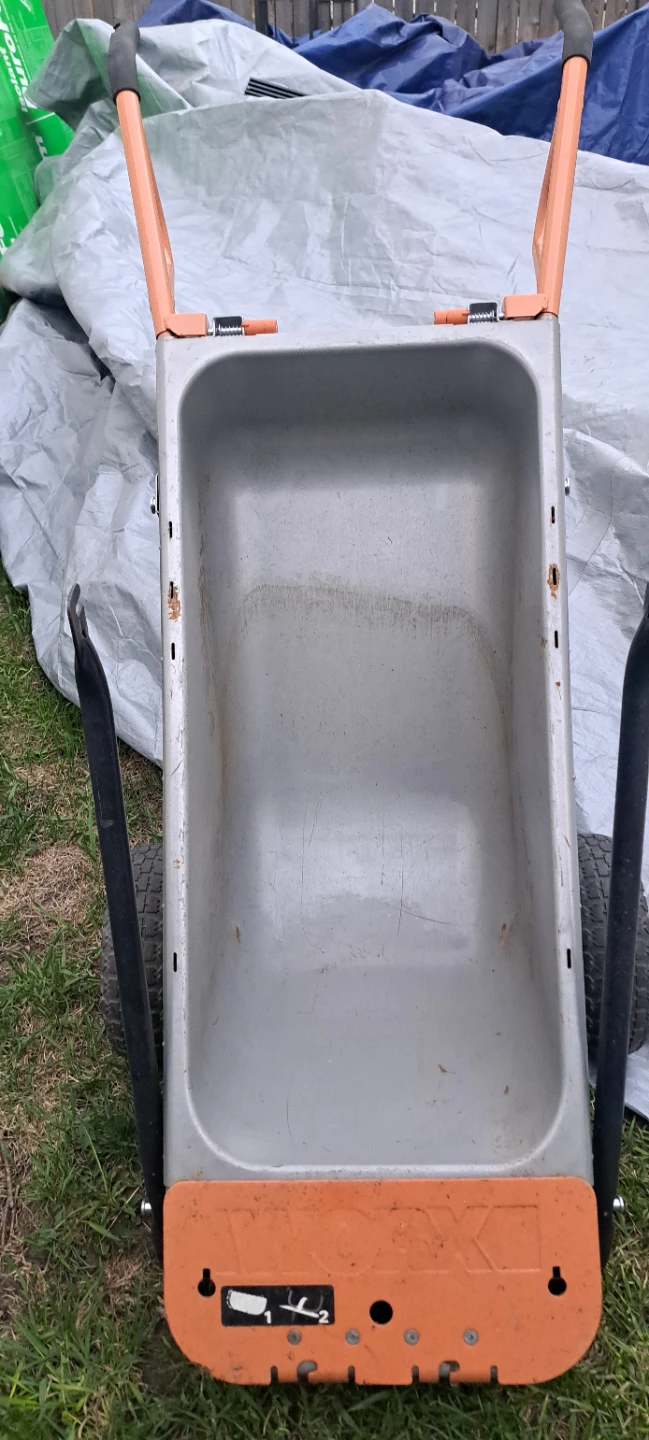 Wheelbarrow - photo 5