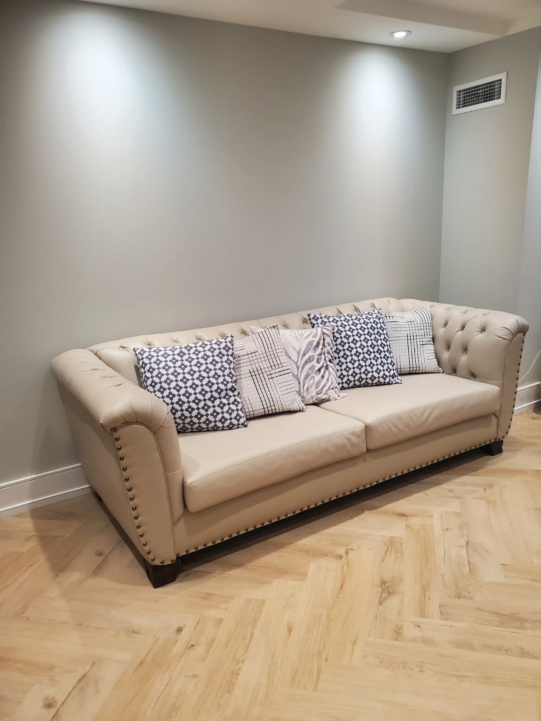 Couch - set of 3, Sofa, Loveseat and Chair - photo 3
