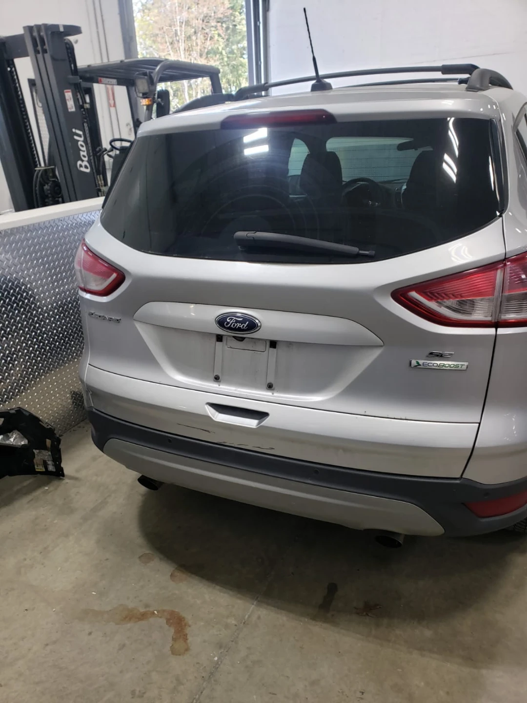 Silver Ford Escape 2014 - photo 4