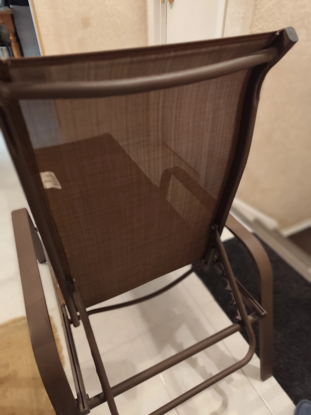 Brown Mesh Chaise Lounge Chair - photo 3