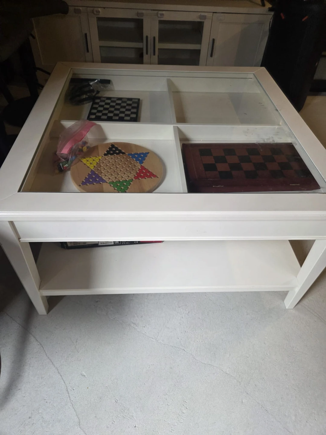 Ikea White Coffee Table