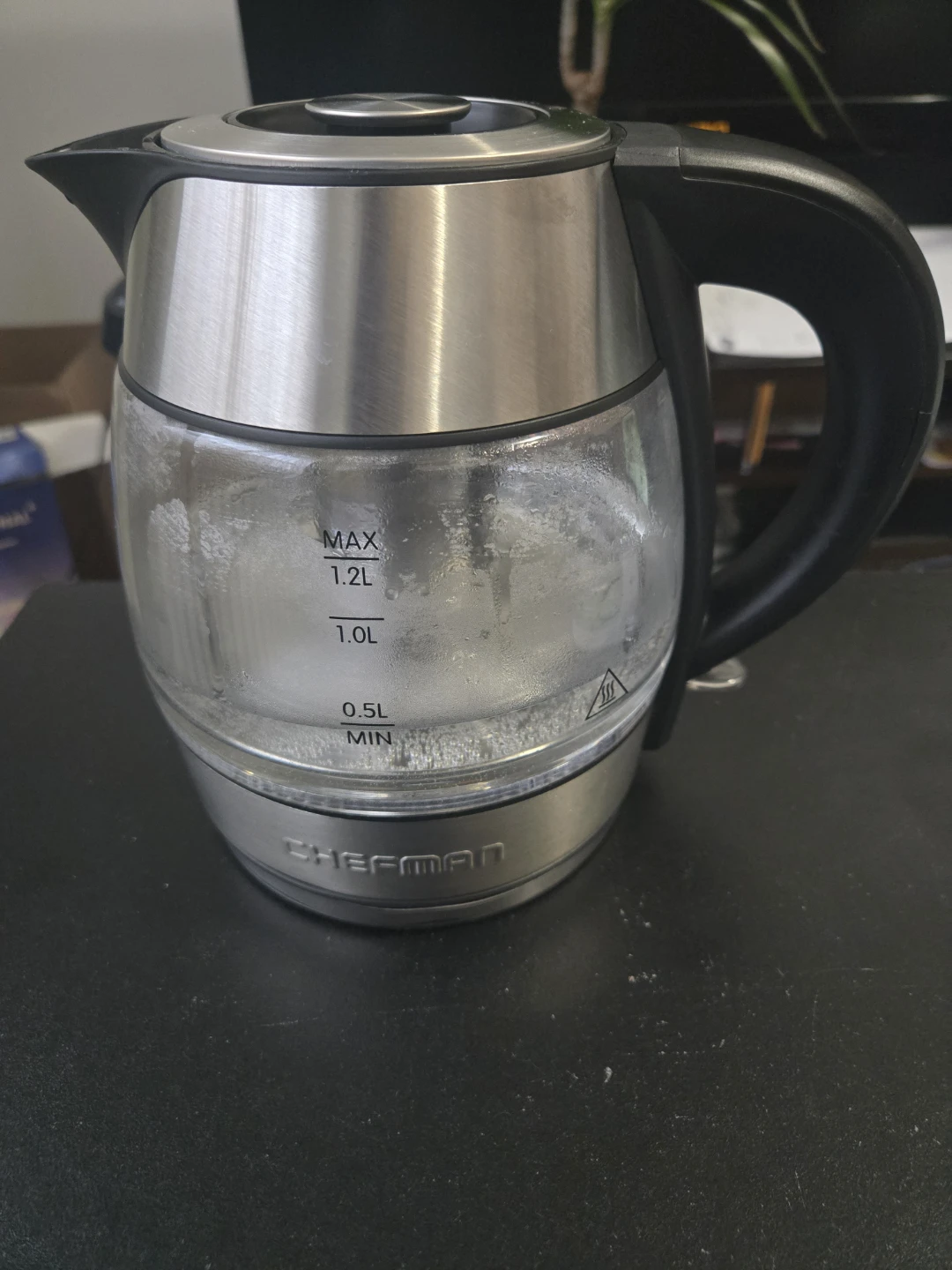 Chefman Glass Electric Kettle - photo 2