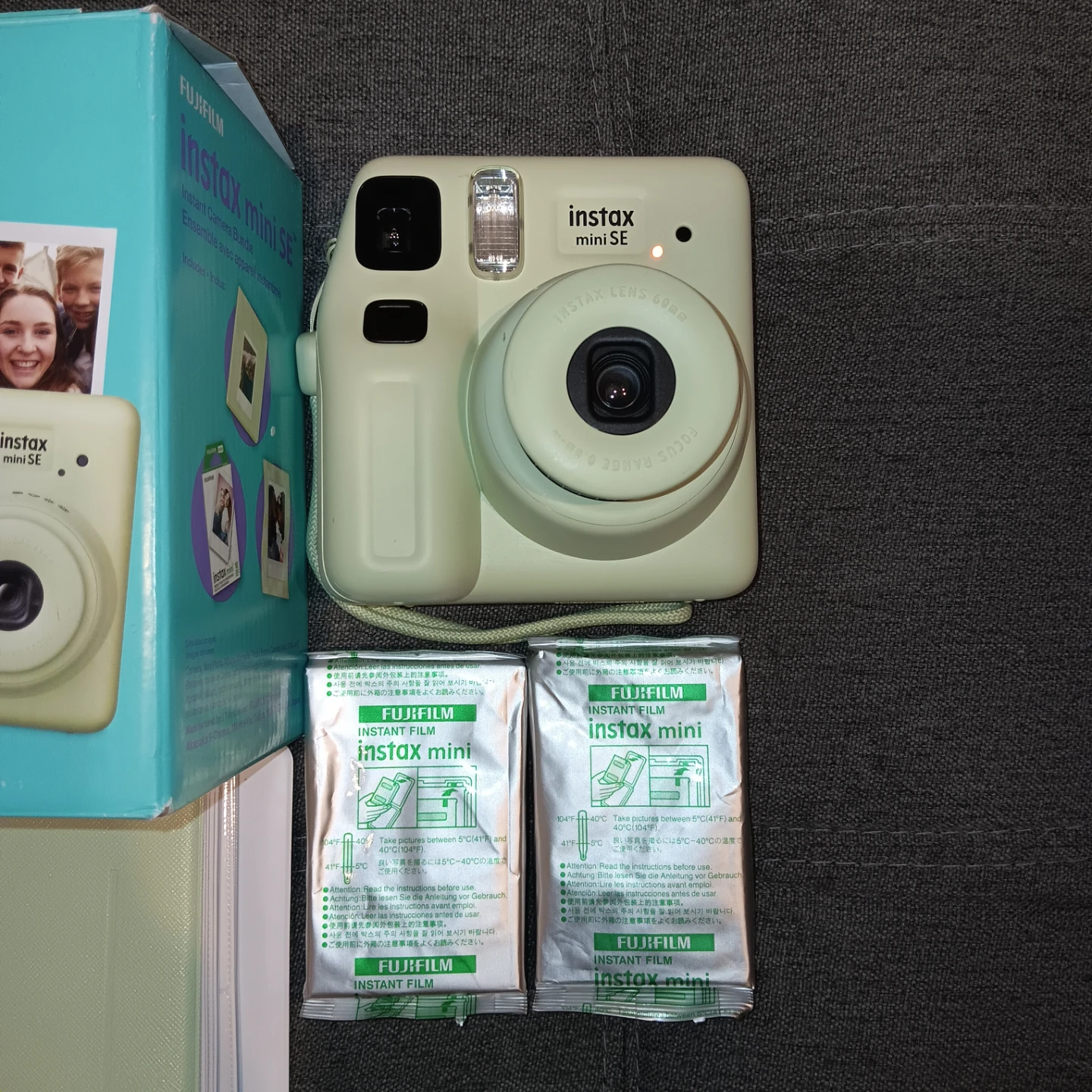 Fujifilm Instax Mini SE Instant Camera + 2 Film Packs - photo 3