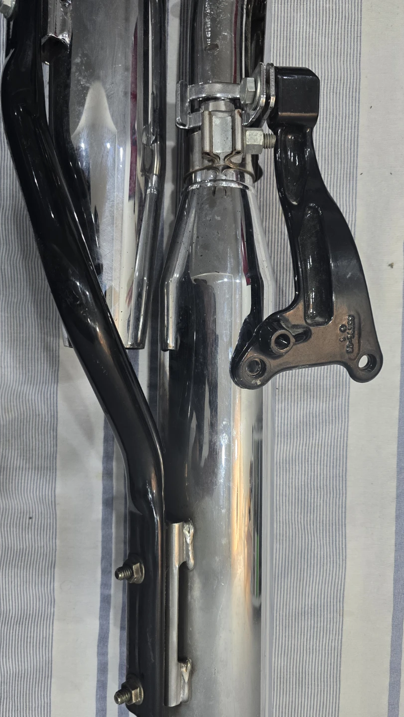 Genuine Harley-Davidson Dyna Exhaust Pipes & Mufflers - photo 4
