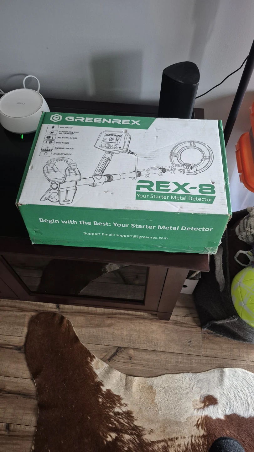 GreenRex REX-8 Starter Metal Detector