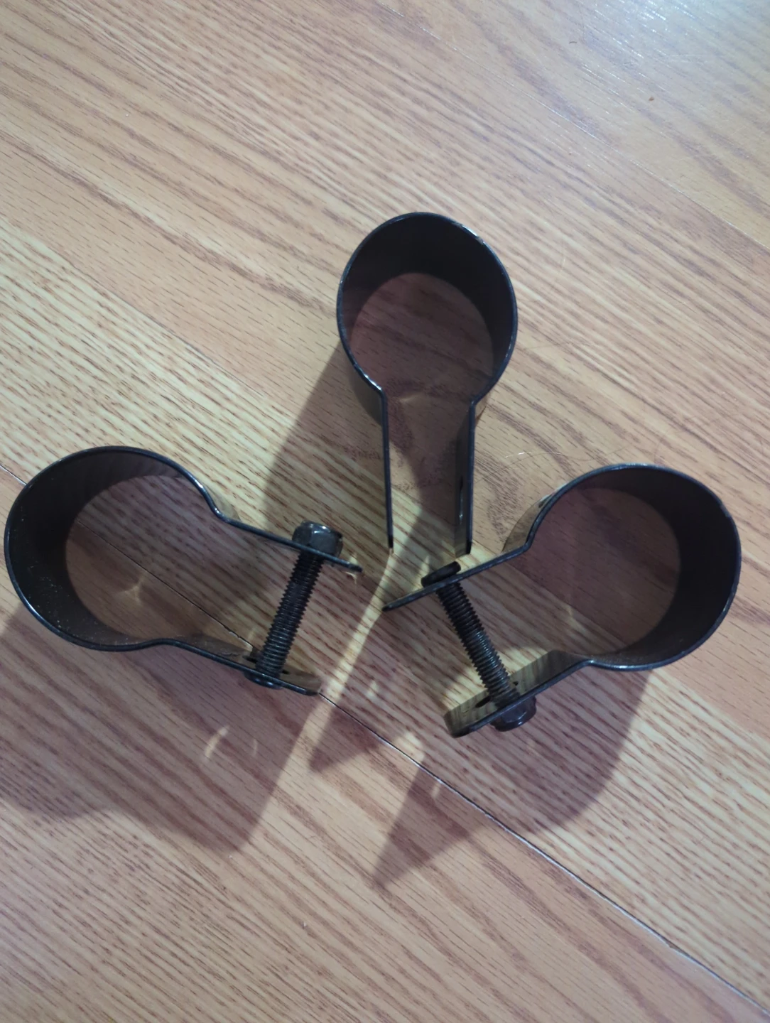 Set of 3 Black Metal Pipe Clamps