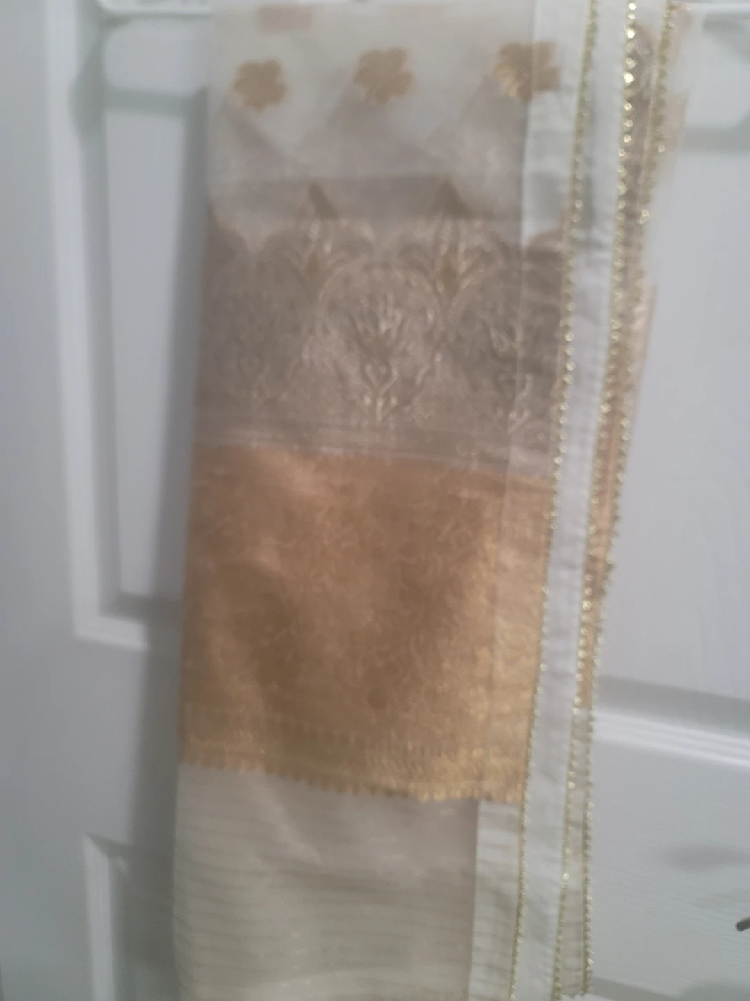 Women's organza jacqard self print White and Gold Dupatta/Scarf