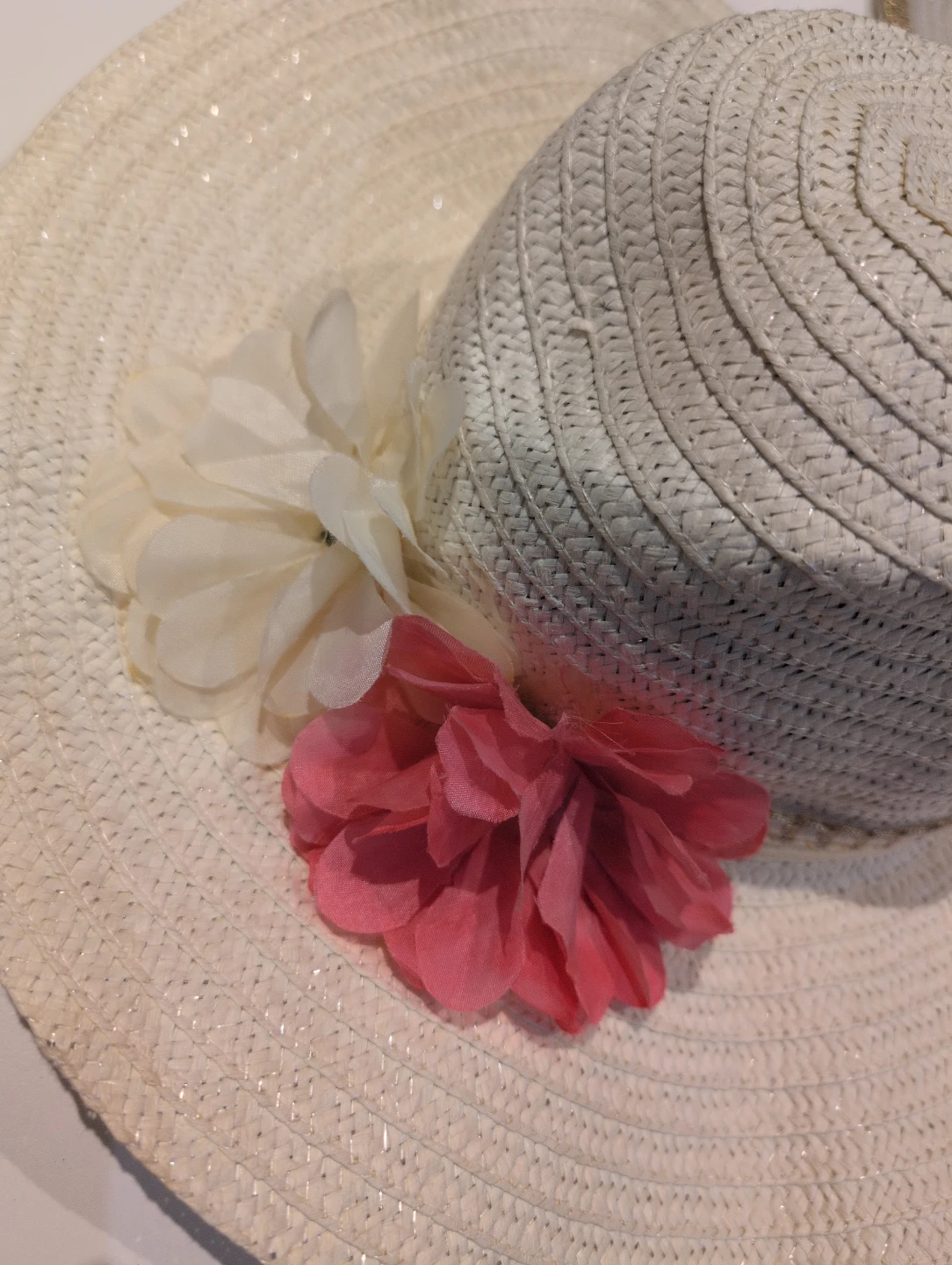 White Woven Sun Hat with Flowers - photo 3