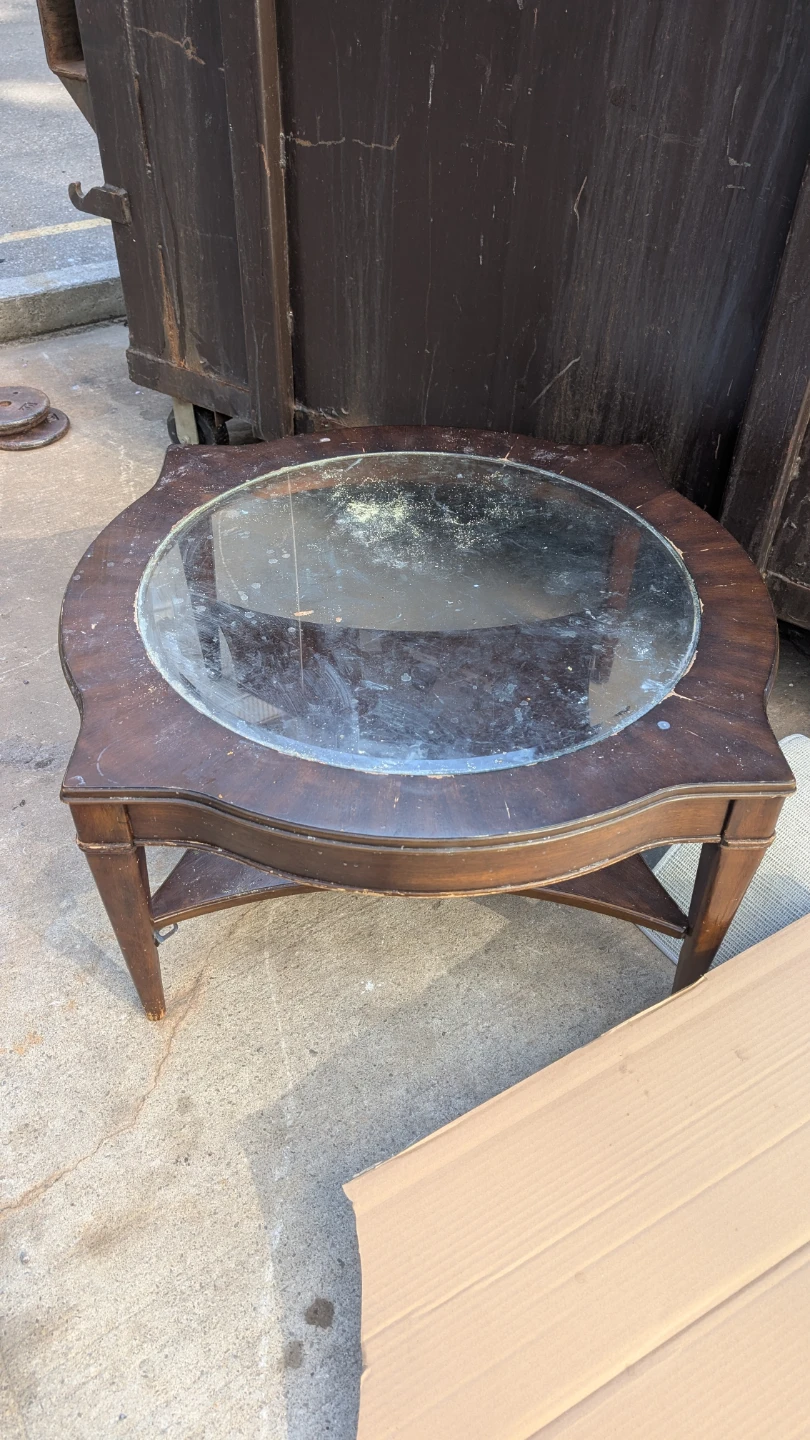 Coffee Table with Glass Top - DIY fix
