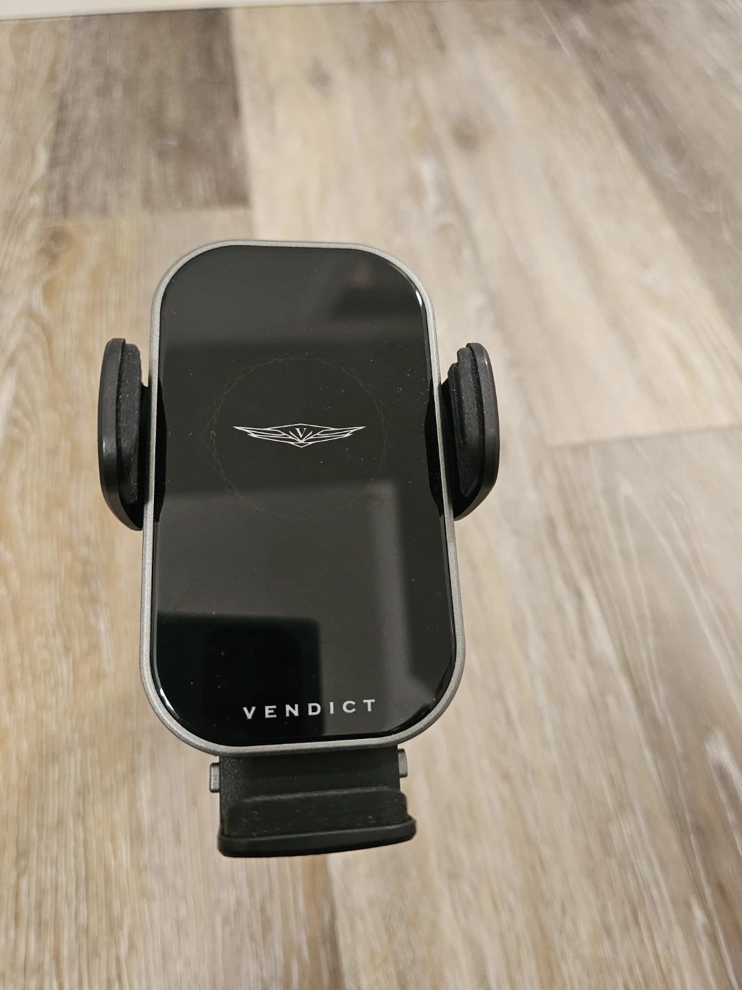 VENDICT Universal Automatic phone holder Car Charger