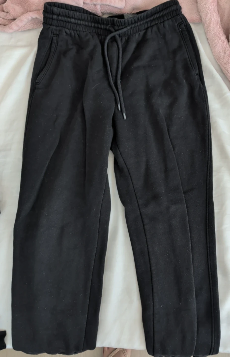 H&M Black Sweatpants