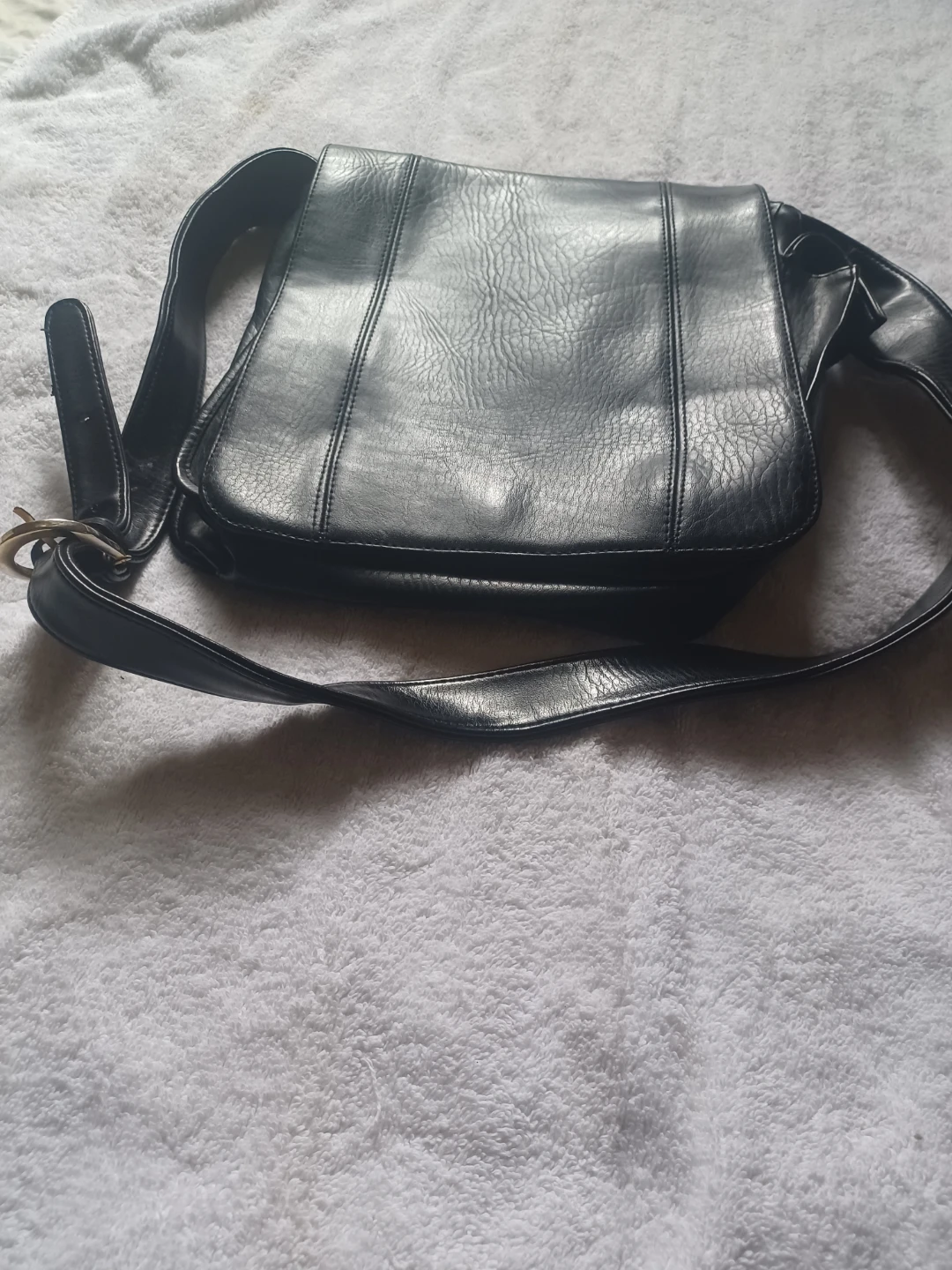 Black Faux Leather Messenger Bag - photo 3
