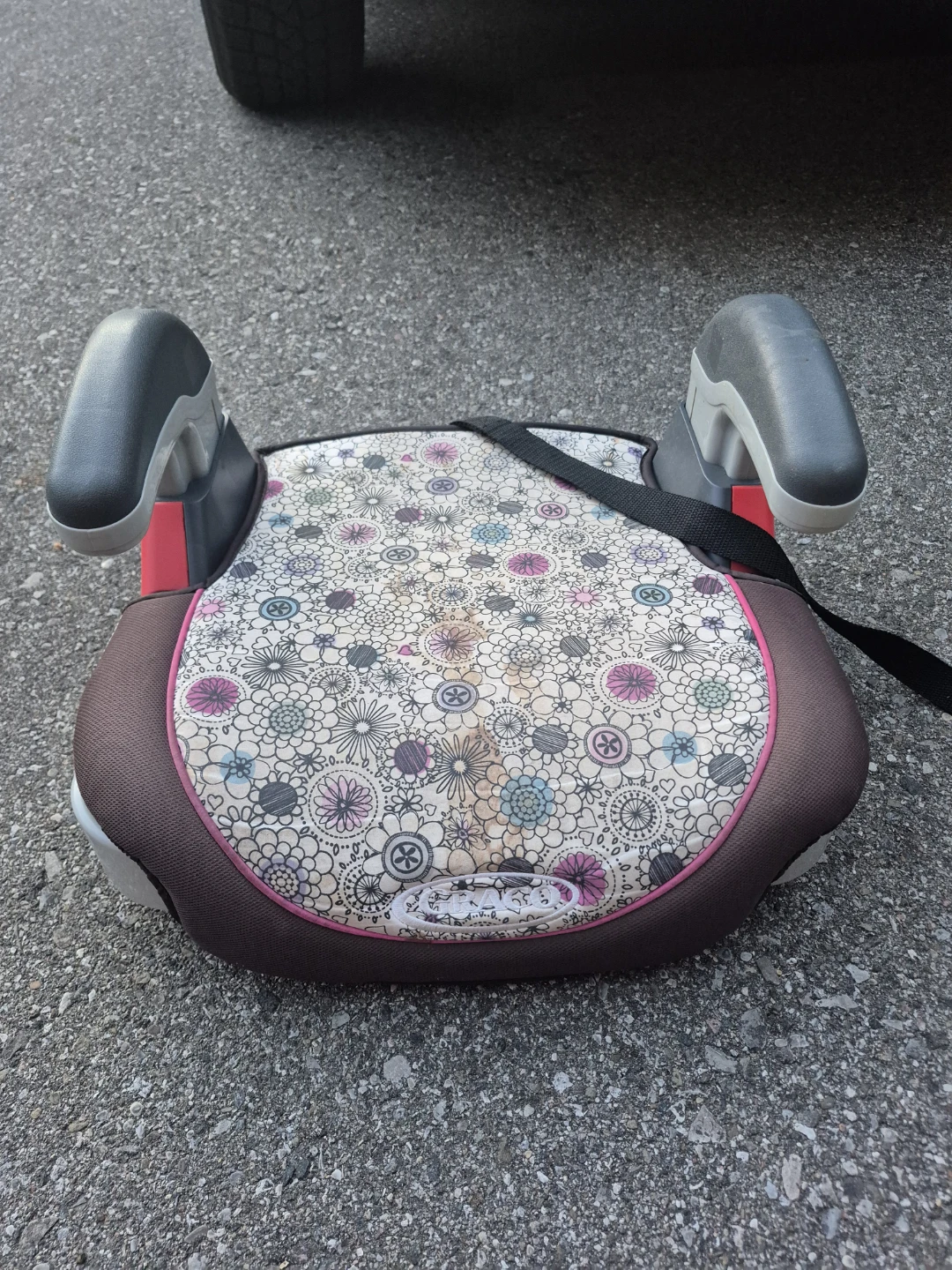Graco Booster Car Seat - photo 2