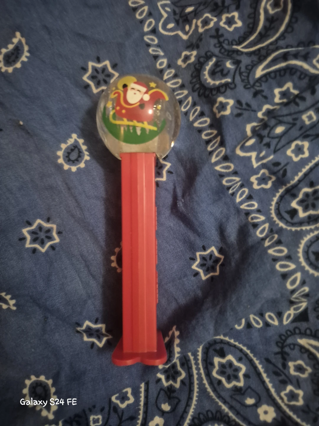 PEZ Santa Claus dispenser with globe top