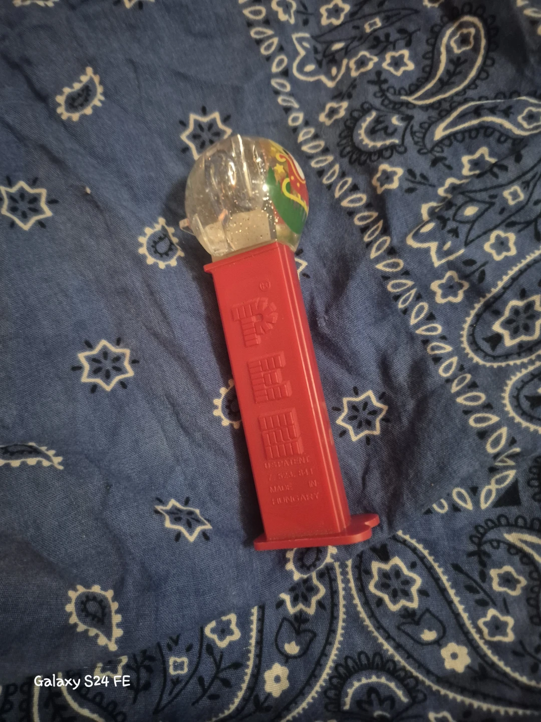 PEZ Santa Claus dispenser with globe top - photo 3
