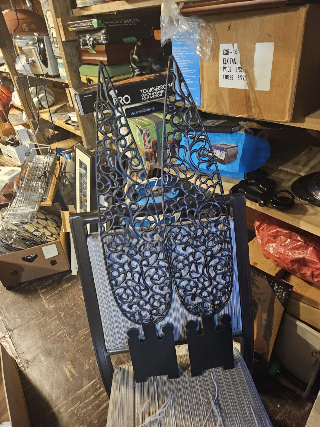 Decorative Metal Garden Stakes - photo 3