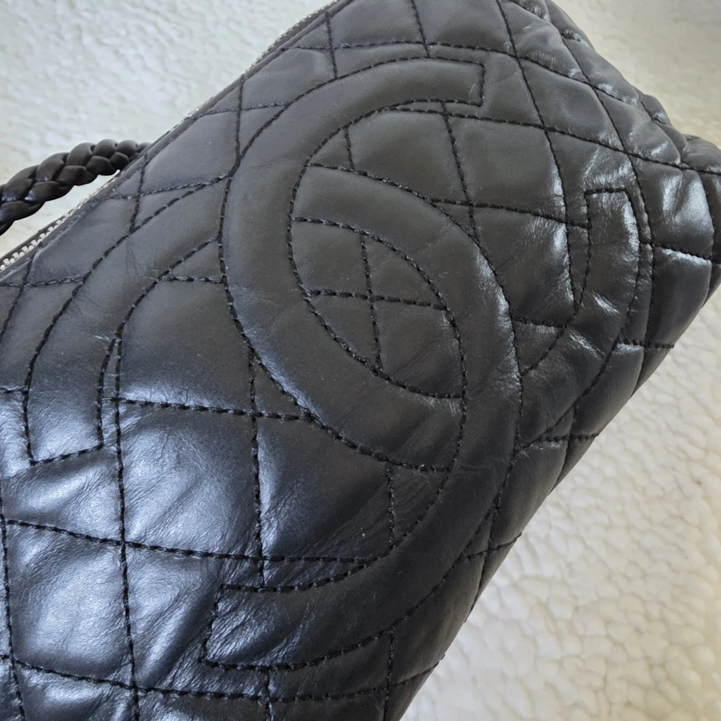 Cc Black Quilted Leather Shoulder Bag - photo 4