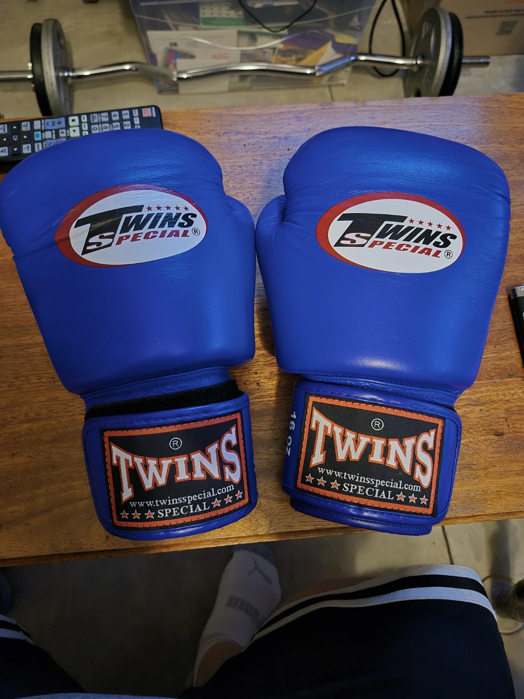 Twins Special Blue 16 oz Boxing Gloves