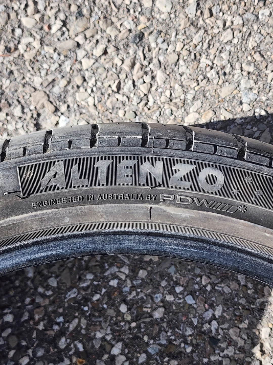 4 Tires - Altenzo Sports Comforter+ 225/40ZR18 - photo 3