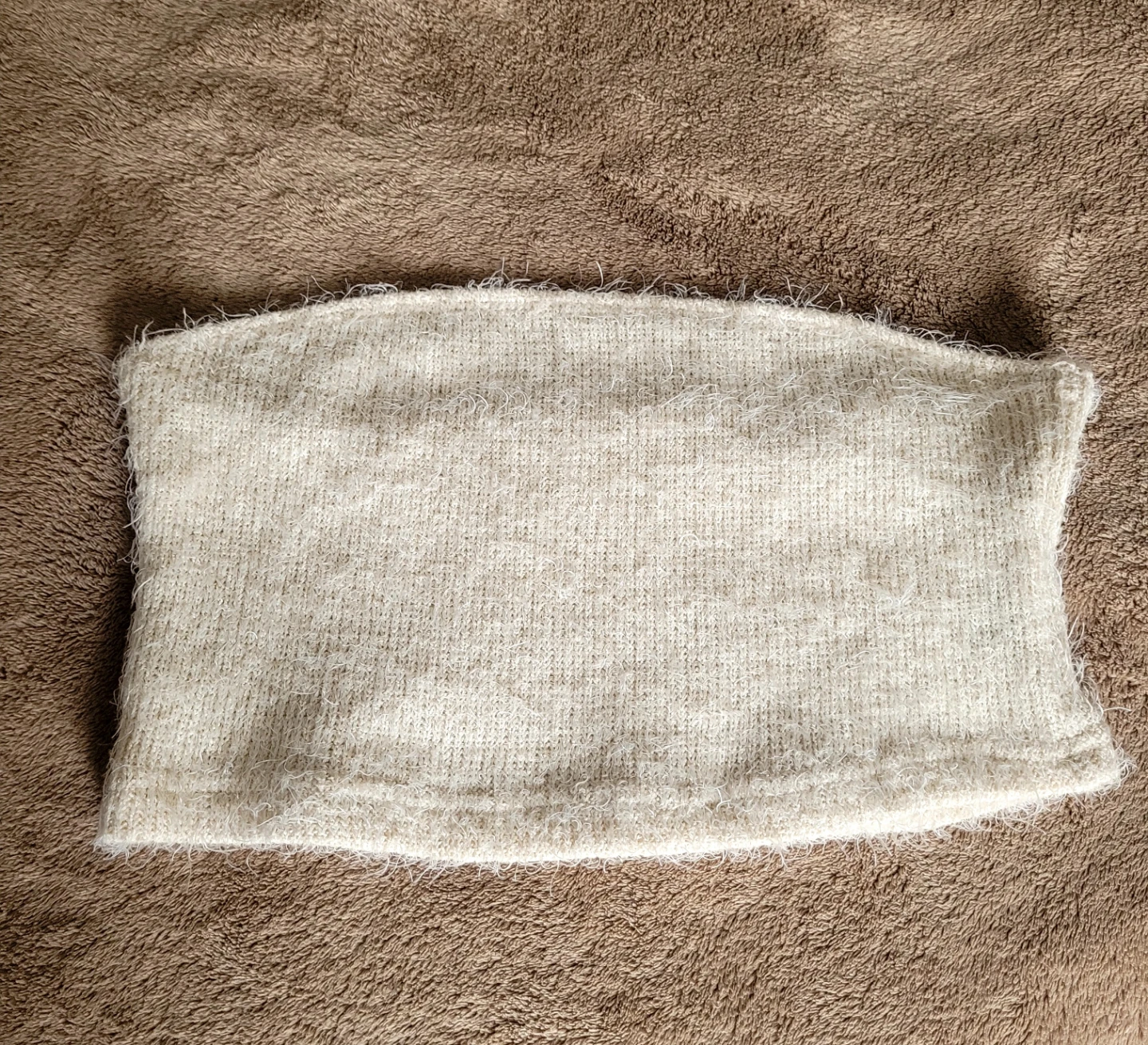 SHEIN Cream Fuzzy Knit Tube Top Size S🌱🥕