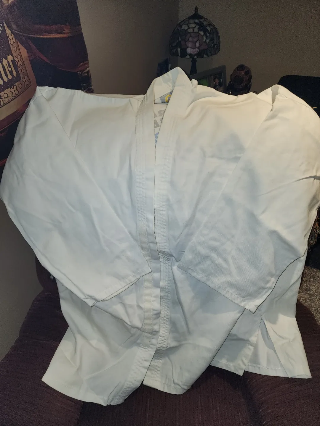 White taekwan-do Gi Uniform with Belt - photo 4