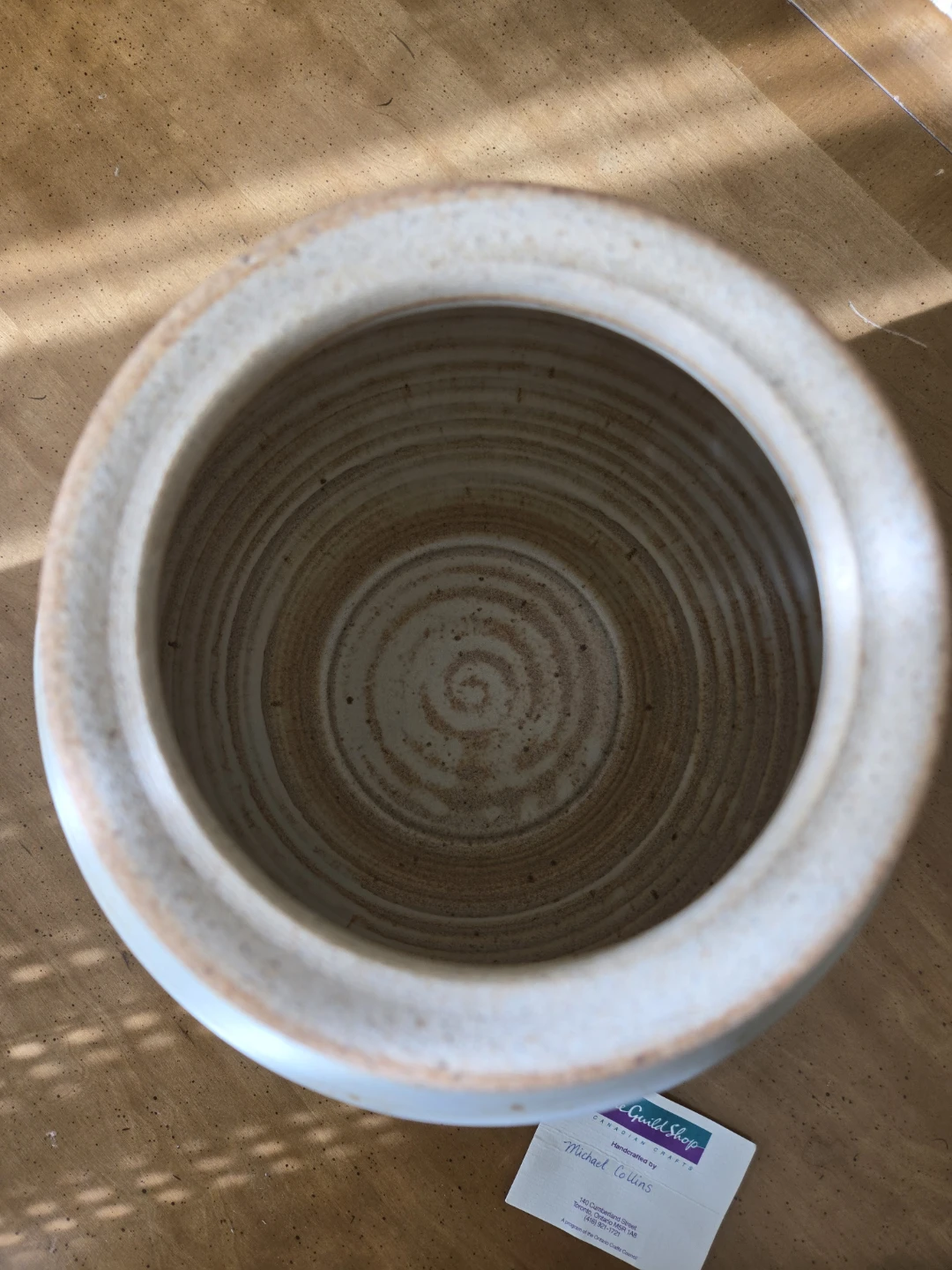 Michael Collins Handcrafted Pottery Vase - photo 4