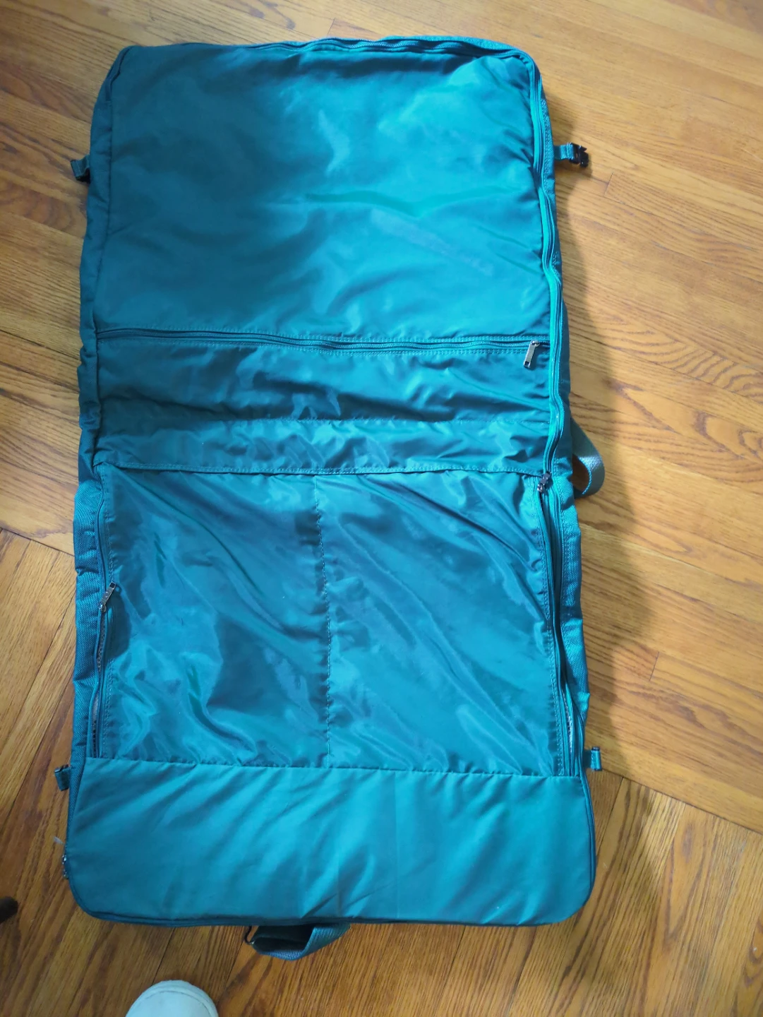 American Tourister Garment Bag - photo 2
