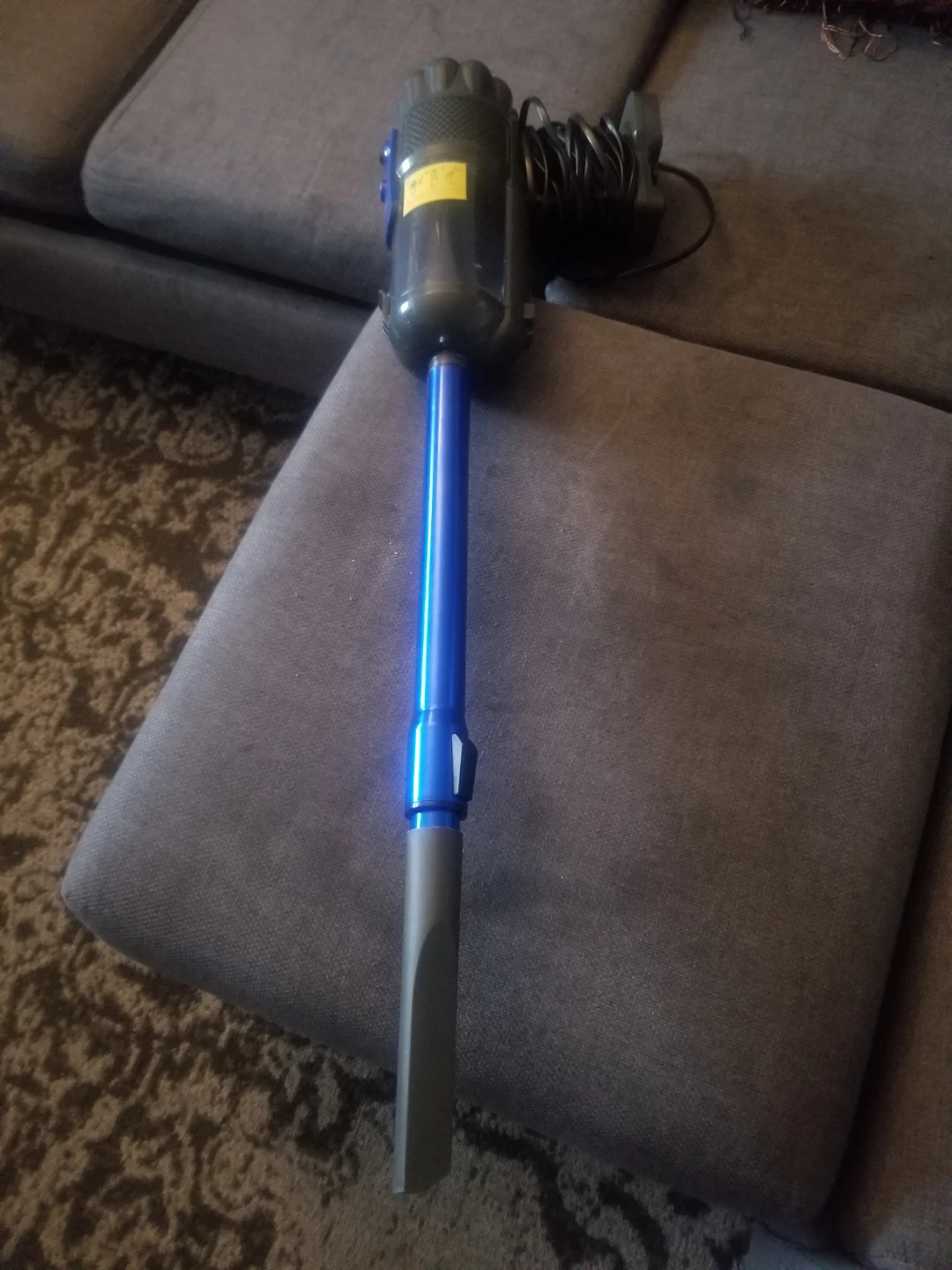 BW Handheld Vacuum Cleaner with Blue Extension Tube - photo 3