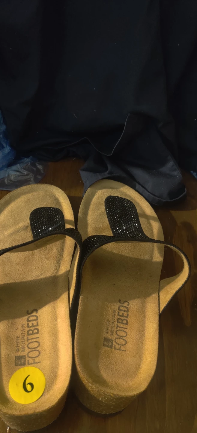 White Mountain Footbeds Women's Black Sparkle Sandal - photo 2