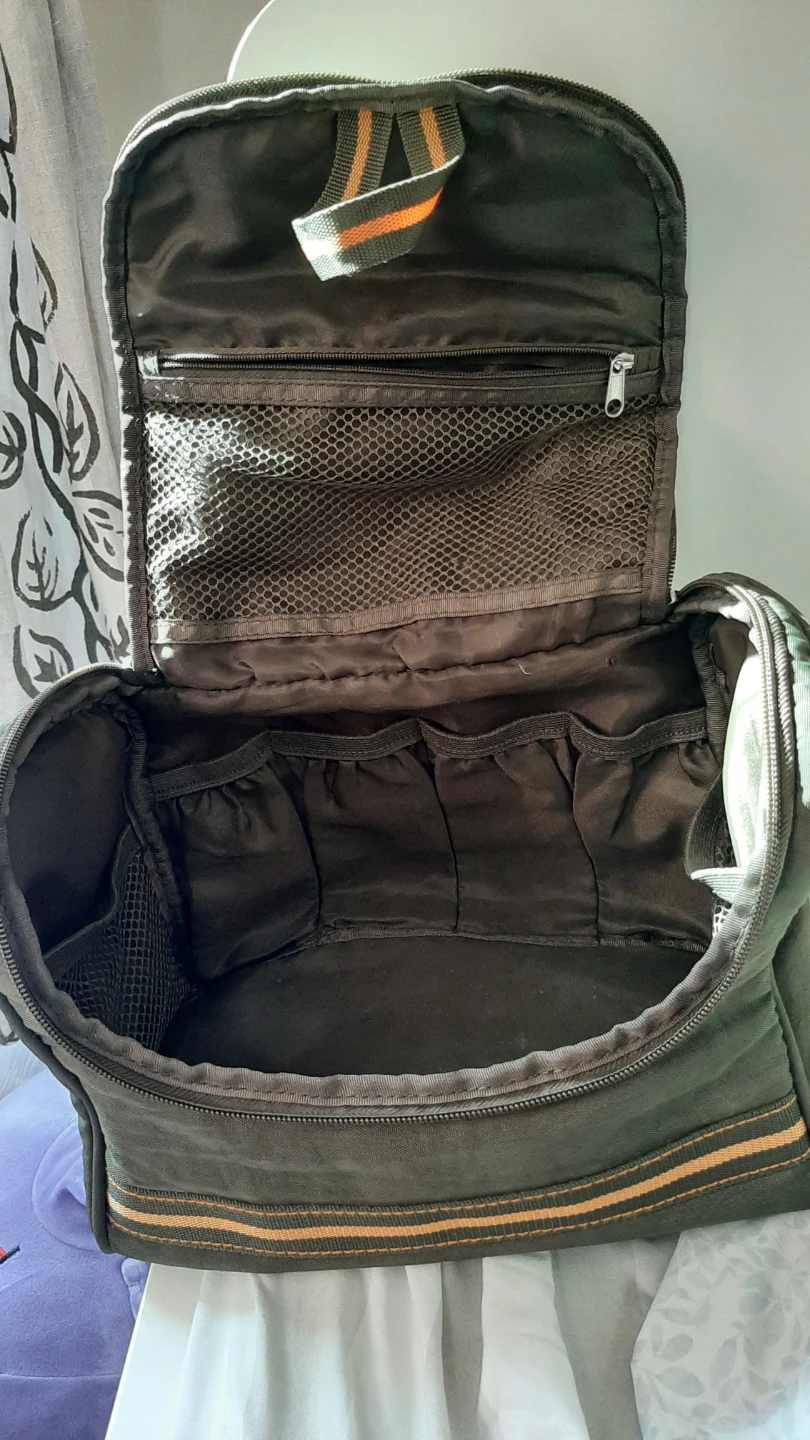 Olive Green Toiletry Bag - photo 2