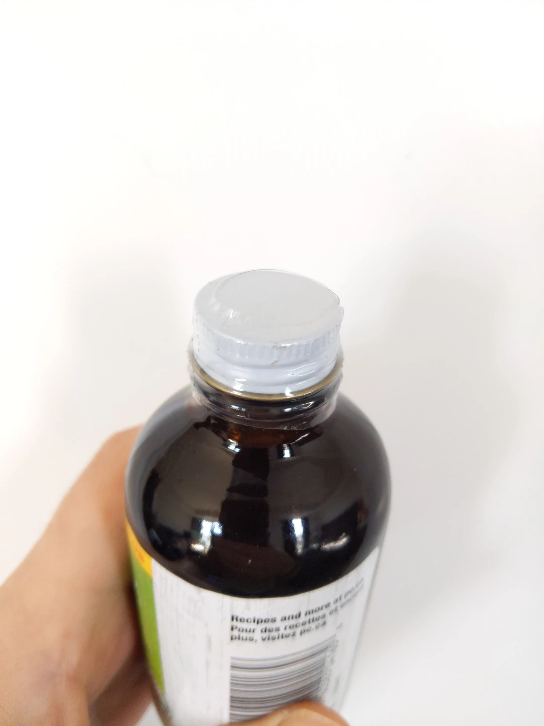 $10 ($18 reg.) PC Organics Pure Vanilla Extract 120 mL - photo 4