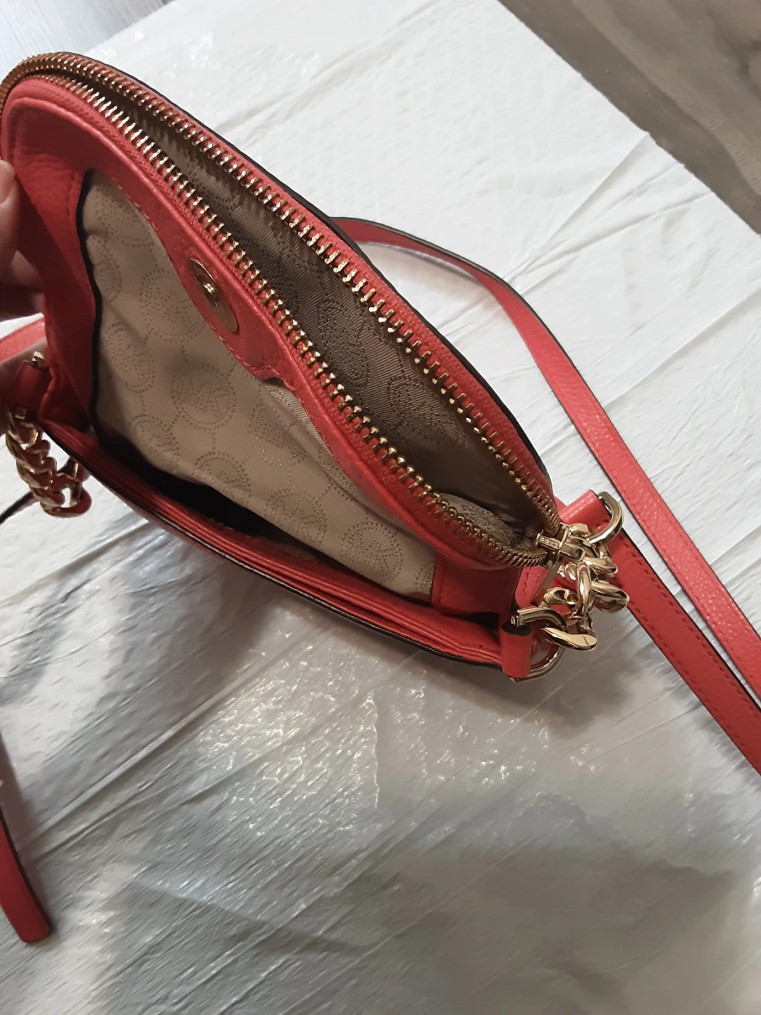 Michael Kors Coral Leather Crossbody Bag - photo 3