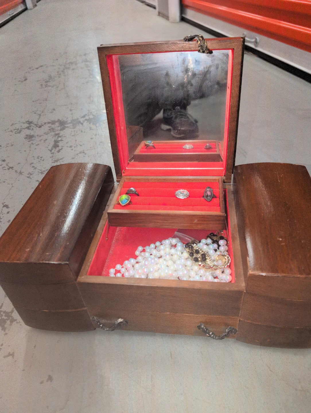 Wooden Jewellery Box with Mirror - photo 3
