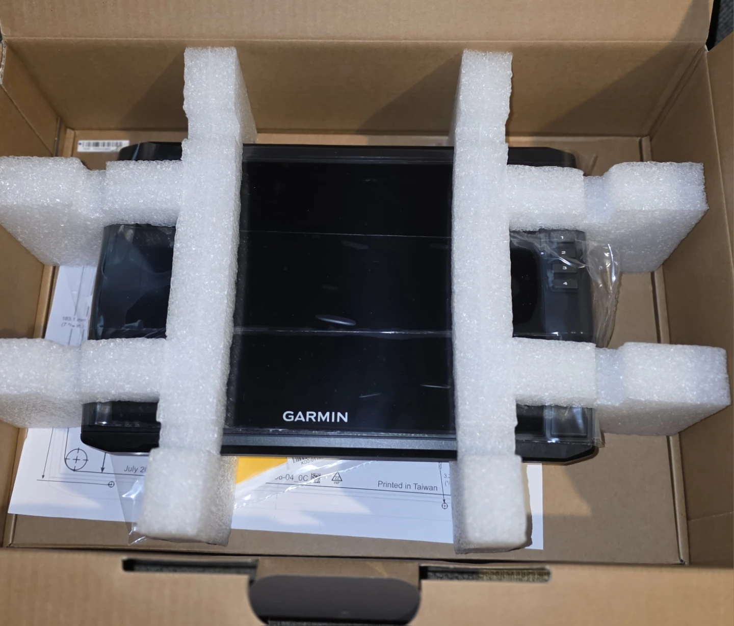 Garmin ECHOMAP ULTRA 106SV Chartplotter Sonar NO CHO - photo 2
