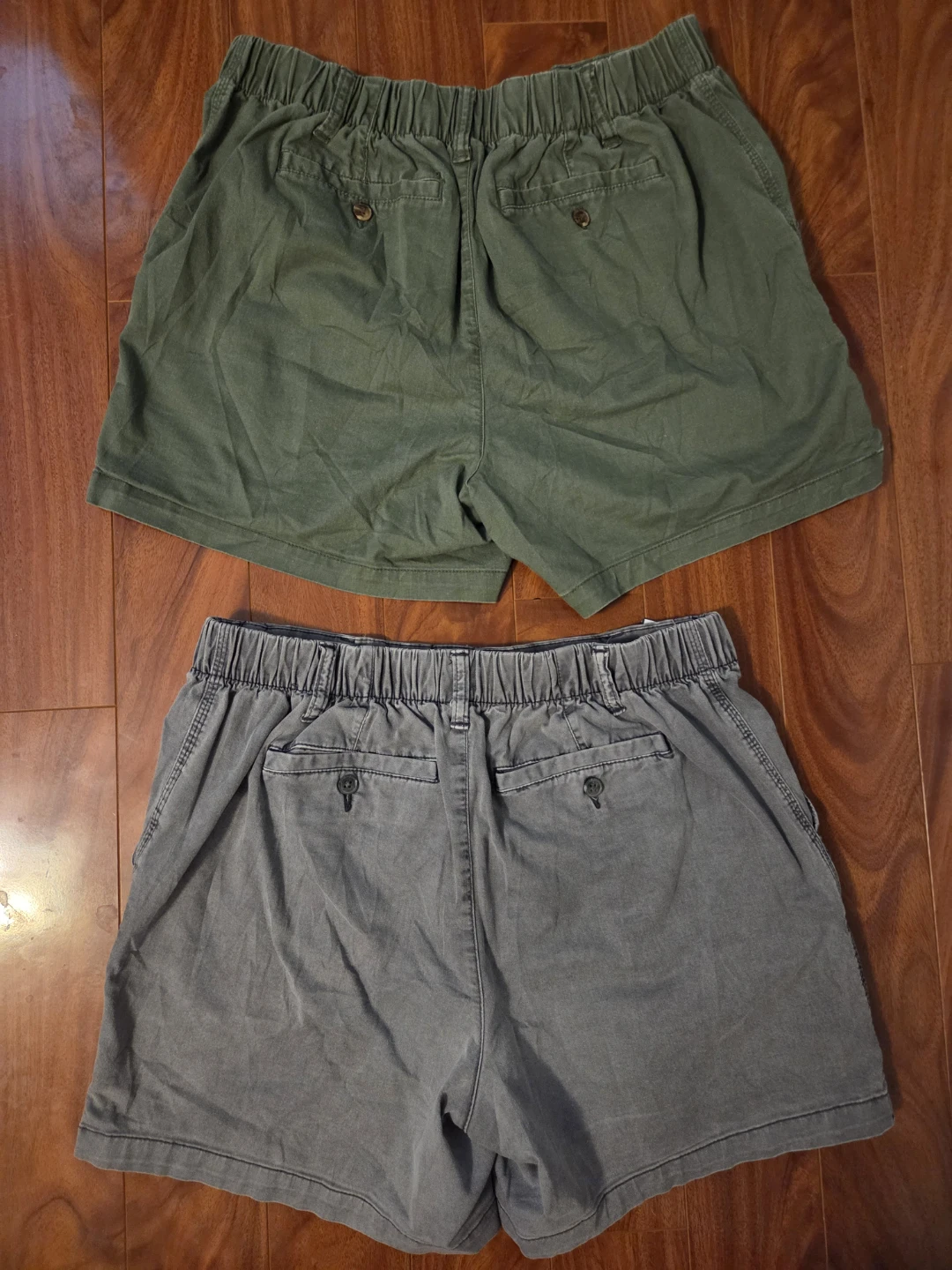 Women's shorts - photo 2